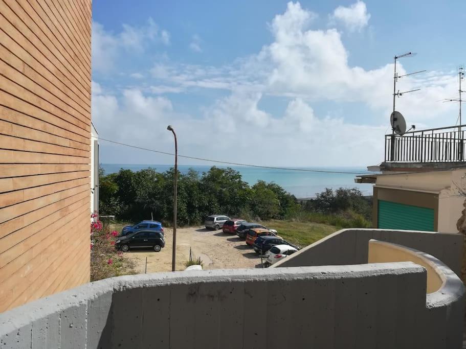 Torre Del Meridiano Casa Vacanze Centrale 테르몰리 외부 사진