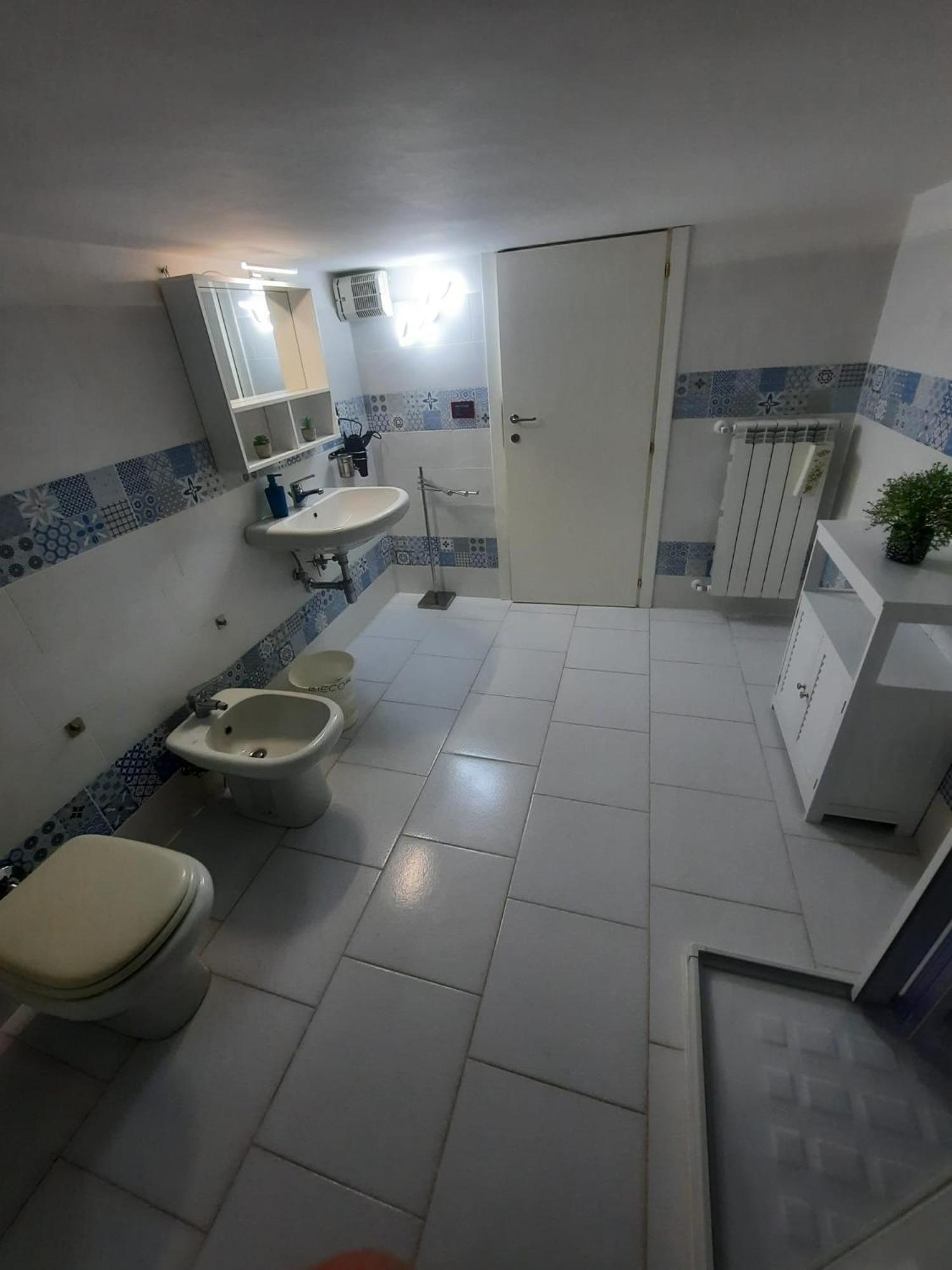 Torre Del Meridiano Casa Vacanze Centrale 테르몰리 외부 사진