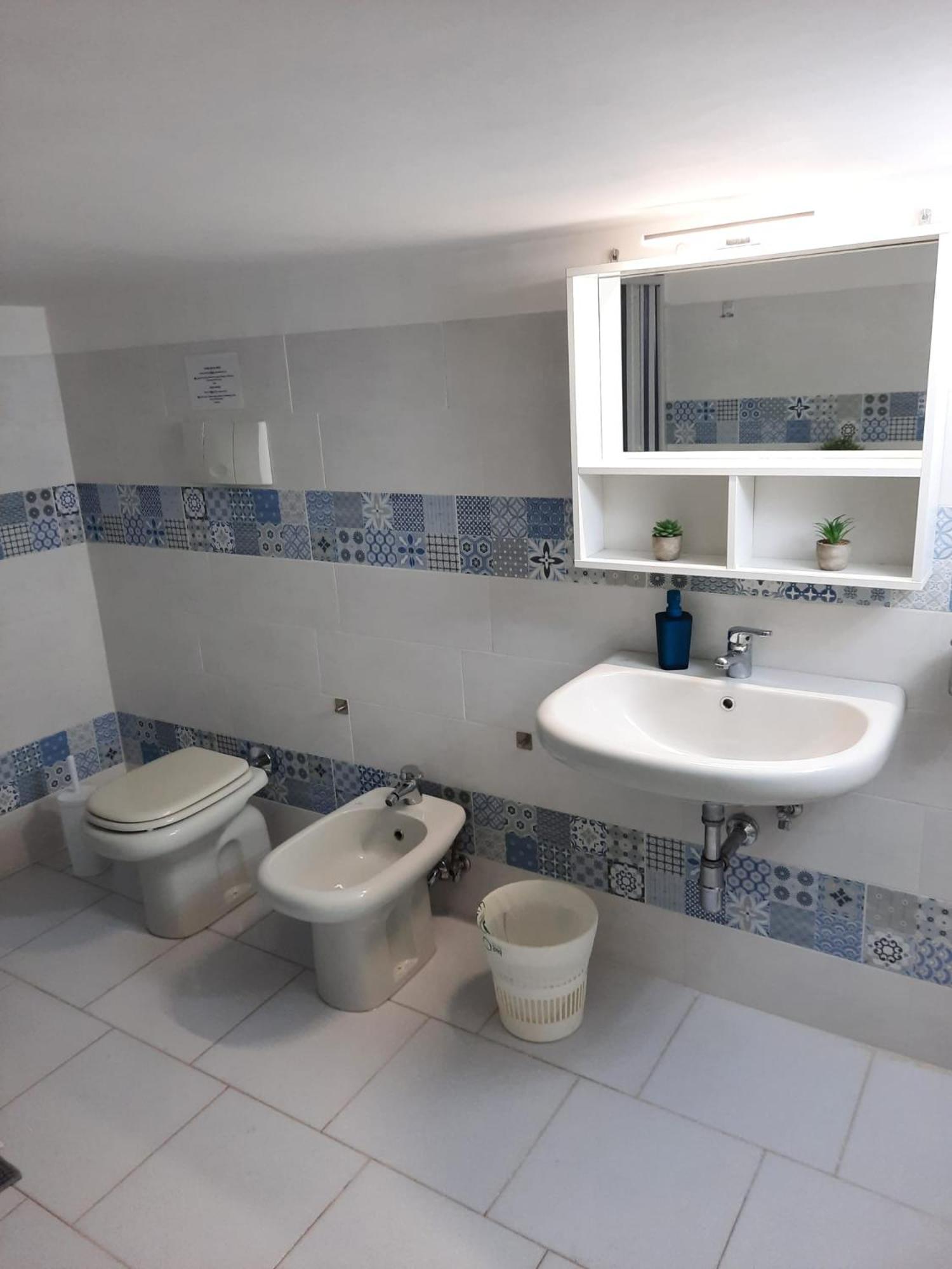 Torre Del Meridiano Casa Vacanze Centrale 테르몰리 외부 사진