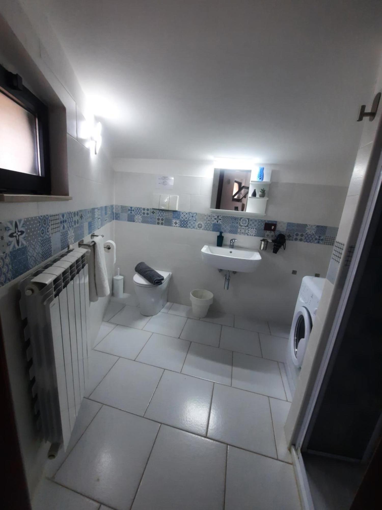 Torre Del Meridiano Casa Vacanze Centrale 테르몰리 외부 사진