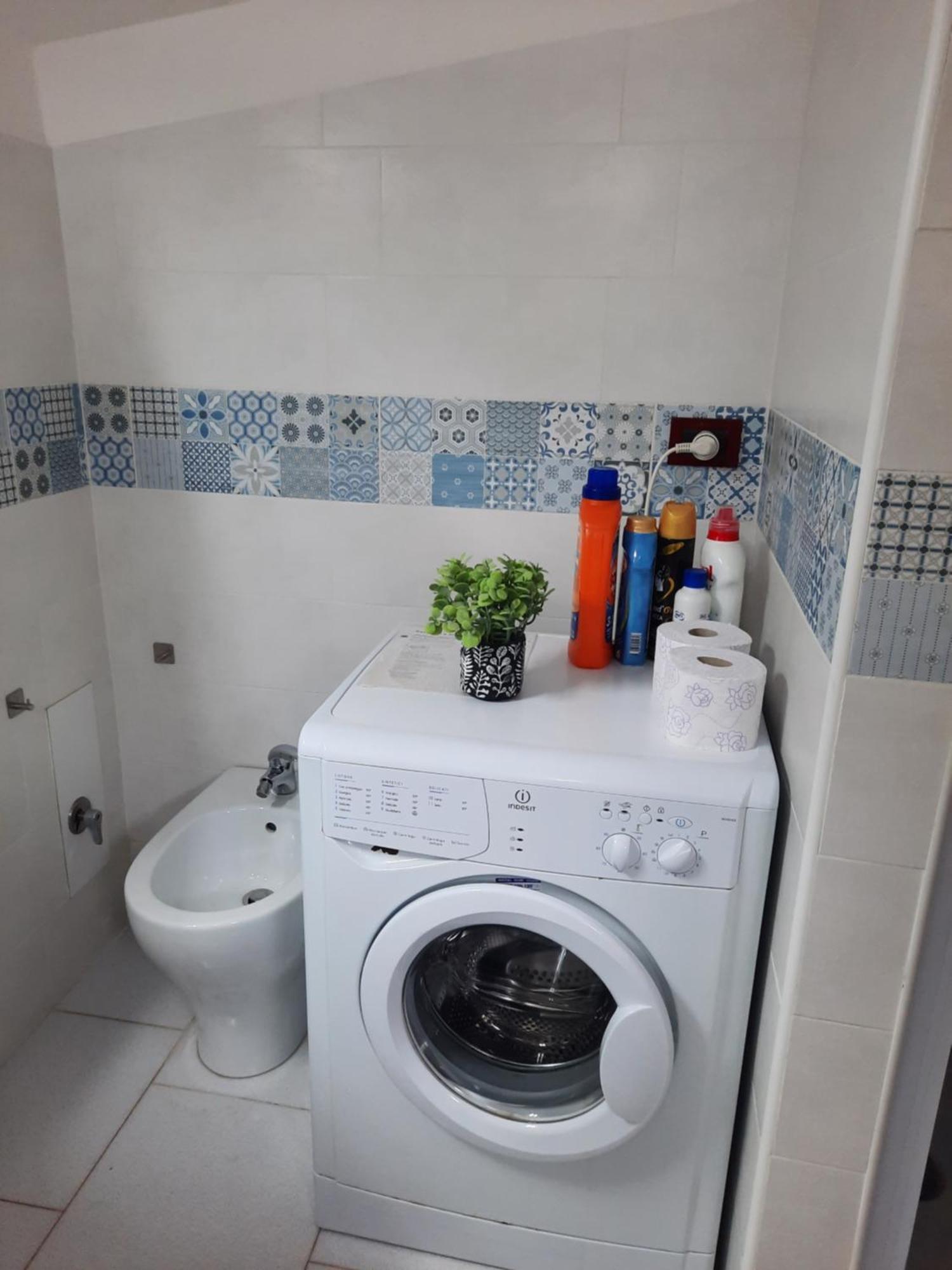 Torre Del Meridiano Casa Vacanze Centrale 테르몰리 외부 사진