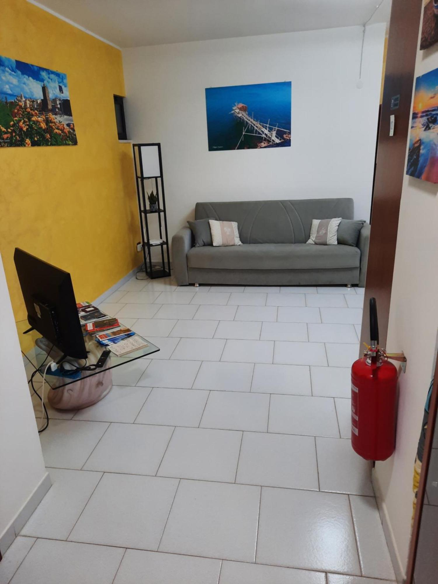 Torre Del Meridiano Casa Vacanze Centrale 테르몰리 외부 사진